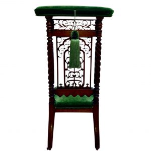 Victorian Mahogany Prie Dieu Chair, Circa 1870, With Green Velvet Upholstery And Silk Green Tassels Fully Restored
