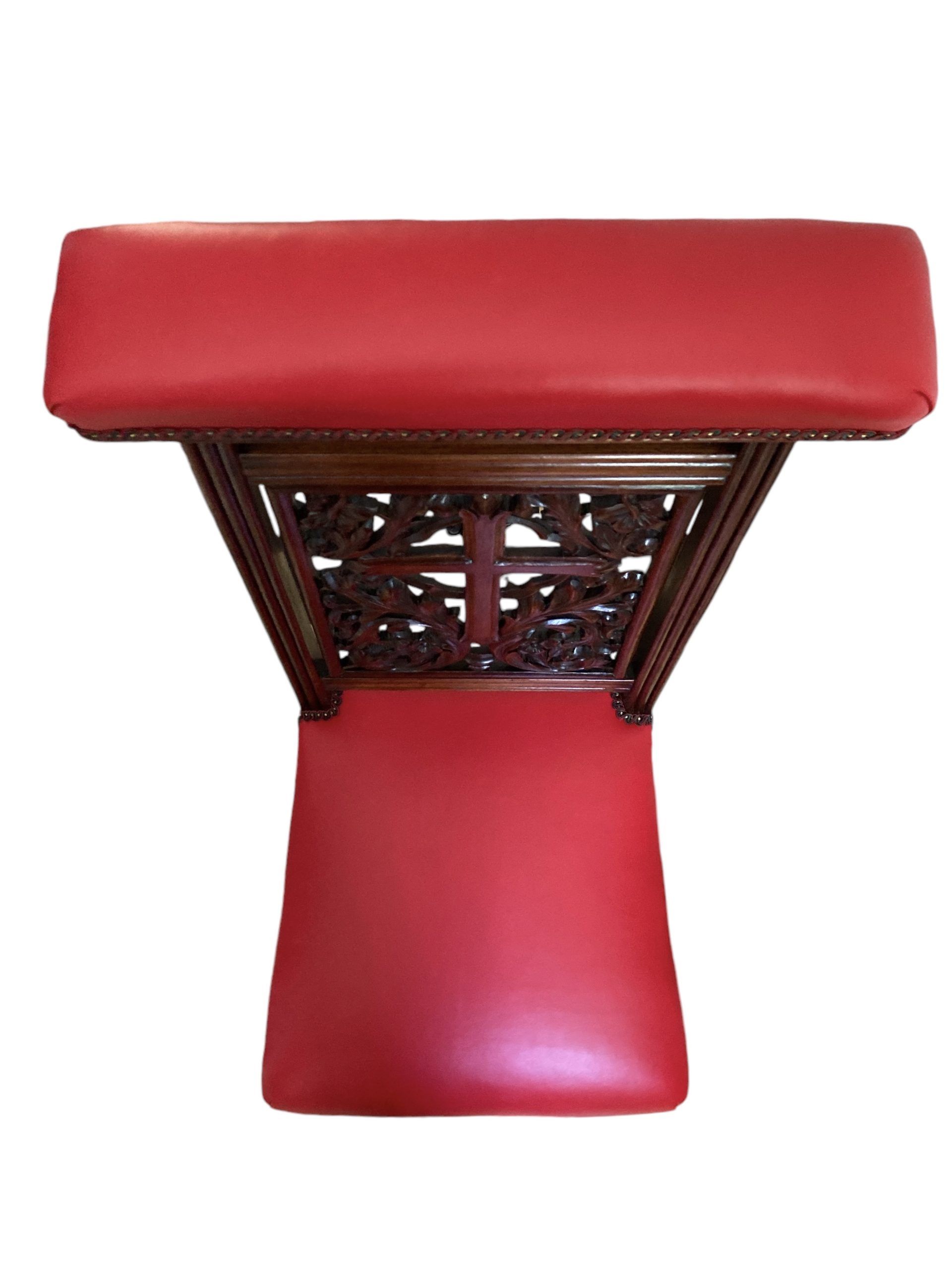 Antique William IV Era Prayer Chair / Prie Dieu In Walnut Fully Restored And Upholstered In Italian Leather With A Tassel