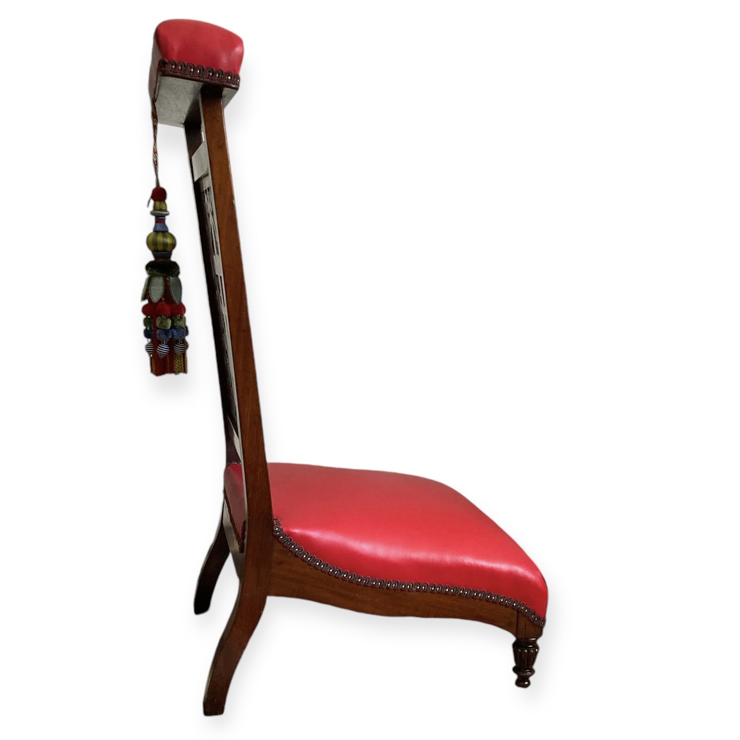 Antique William IV Era Prayer Chair / Prie Dieu In Walnut Fully Restored And Upholstered In Italian Leather With A Tassel